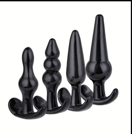 Black plug4 pieces