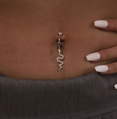 اكسسوار بطن على شكل ثعبان