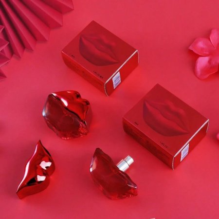 Sweet kiss