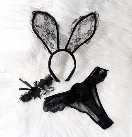 Layla  black set