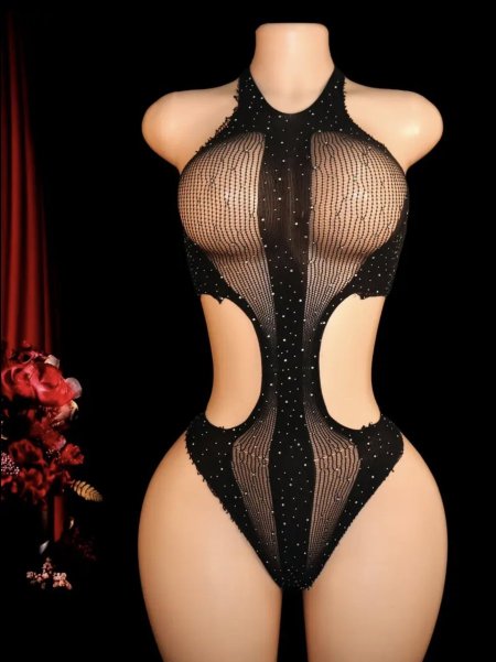 بودي لانجري مرصّع أسود – Black Rhinestone Bodysuit