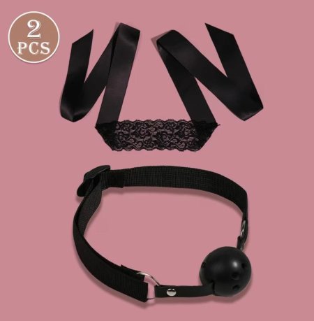 كمامة طابة مع عصبة عيون